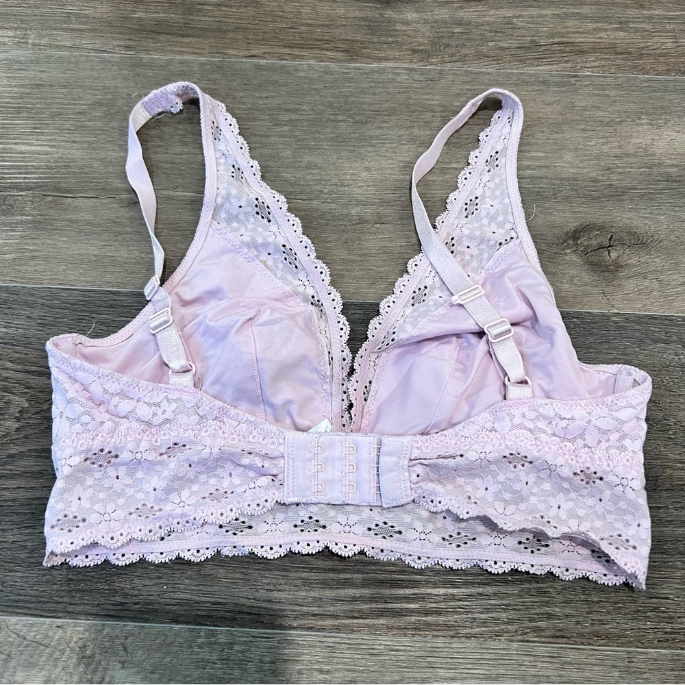 Wacoal Halo Lace Wire Free Bralette, Adjustable Straps, Size 36 - Picture 3 of 7